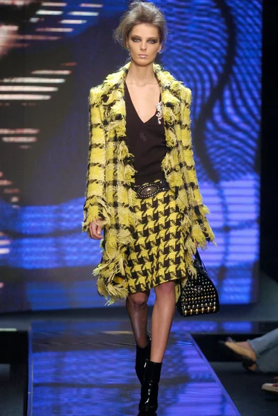 Look 1